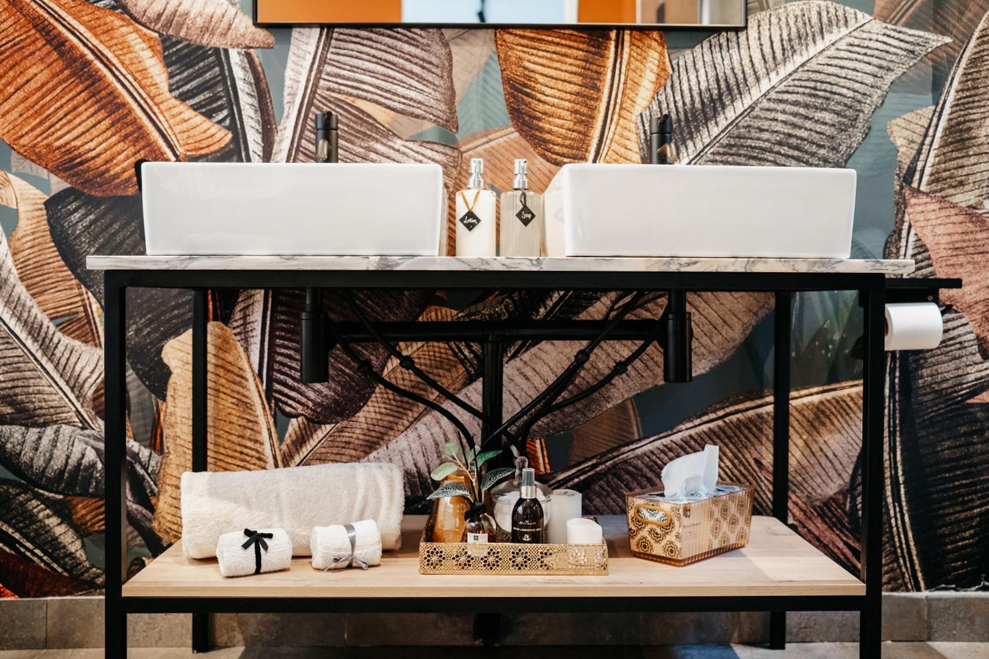 Wagyu Mountain Lodge Парл Экстерьер фото