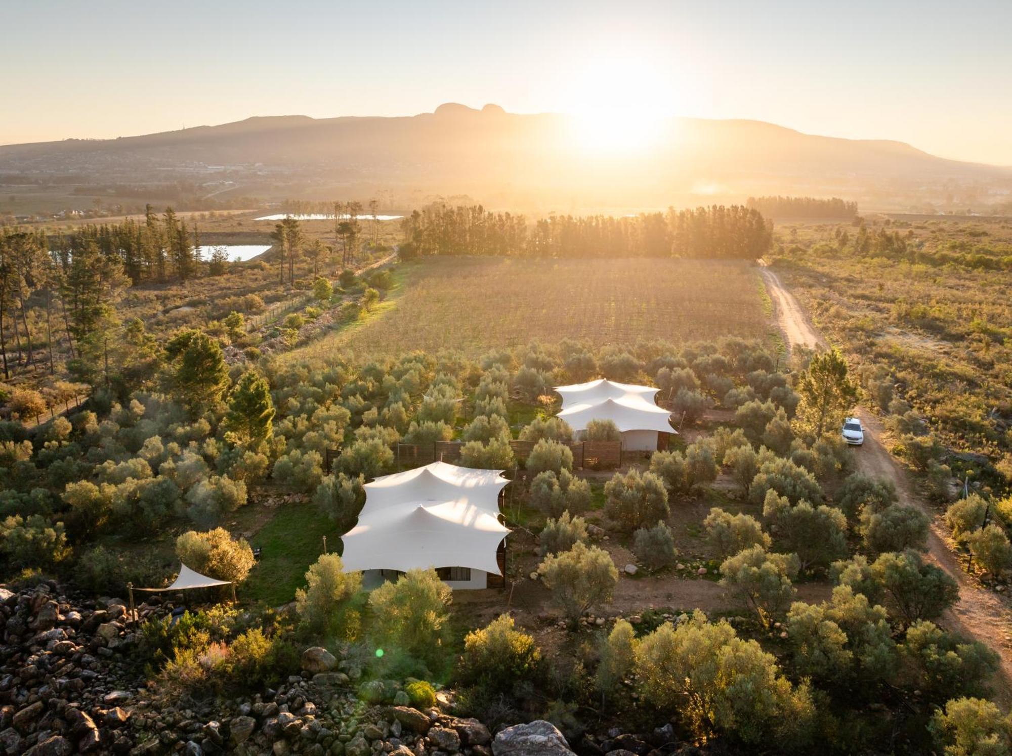 Wagyu Mountain Lodge Парл Экстерьер фото